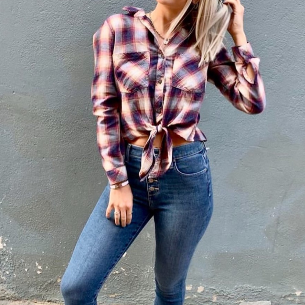 Bella Dahl top